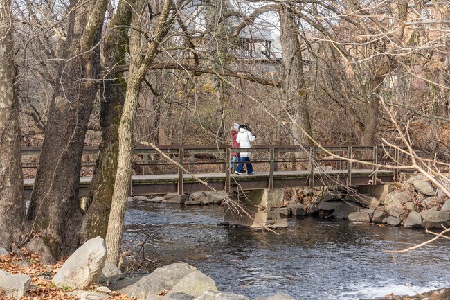 Parkway Oval is a 14-acre park located in Tuckahoe.