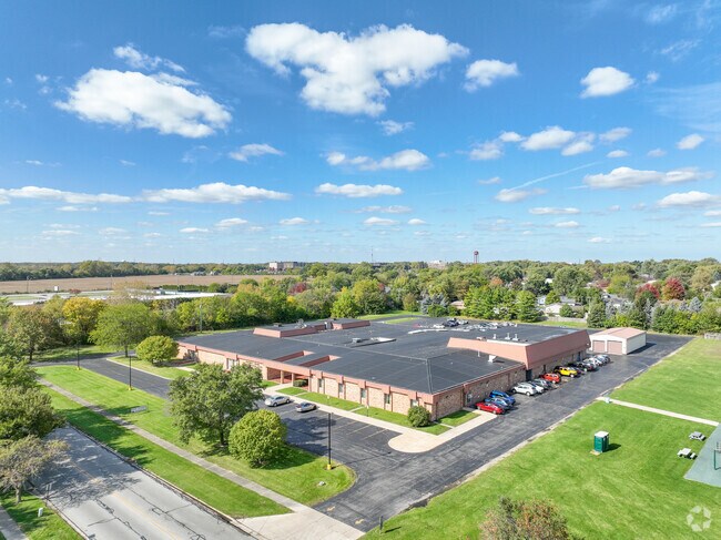 Eagle Park Community School is a beautiful school in Crown Point.