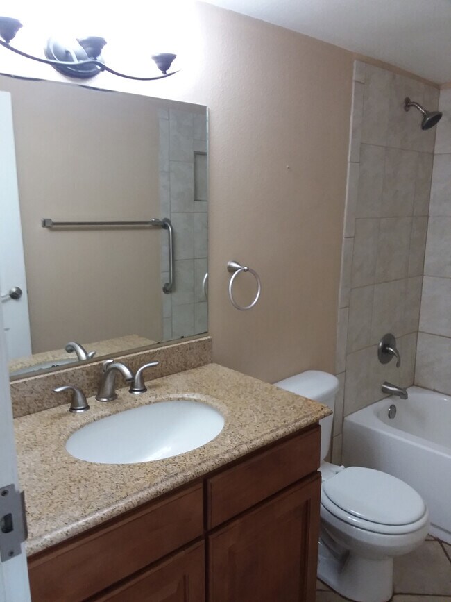 601 W 11th Ave unit 1002, Denver, CO 80204 - photo 6