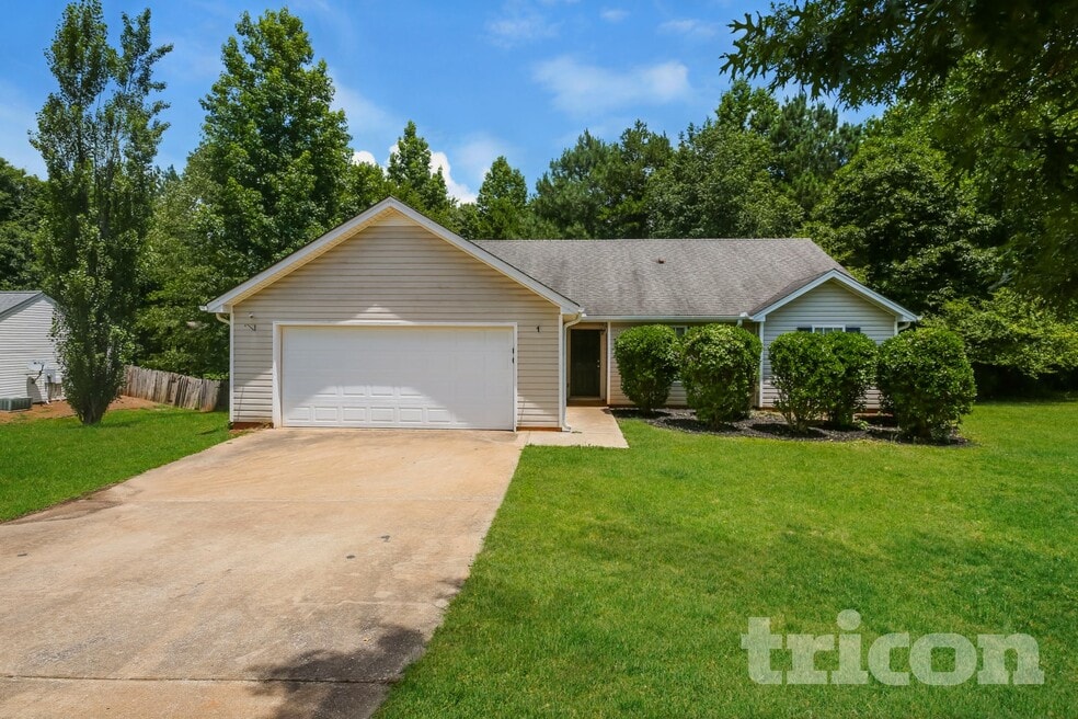 615 Bridle Creek Dr, Bethlehem, GA 30620 - photo 1