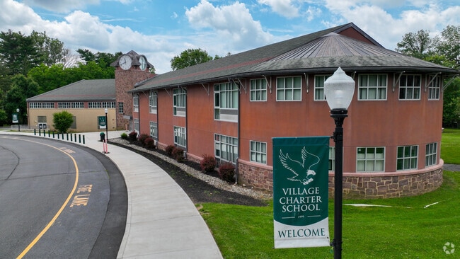 Elementary and middle school students in Hiltonia, NJ attend The Village Charter School.