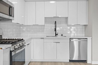 12714 S Figueroa St, Los Angeles, CA 90061