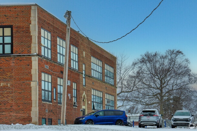 Thoreau Park Elementary School, Parma