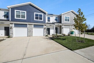 570 N 130th St, Bonner Springs, KS 66012