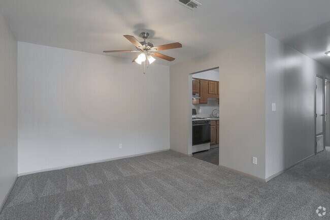 Lancaster Heights, Normal, IL 61761 - photo 7