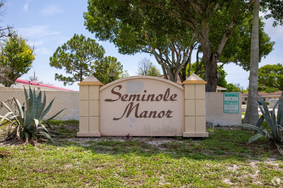 Seminole Manor