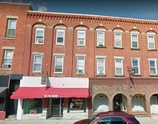 60 W Main St Unit . 2, Platteville, WI 53818