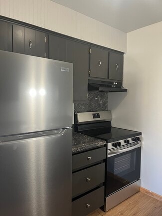 716 Rhodes St Unit 3, Pinconning, MI 48650