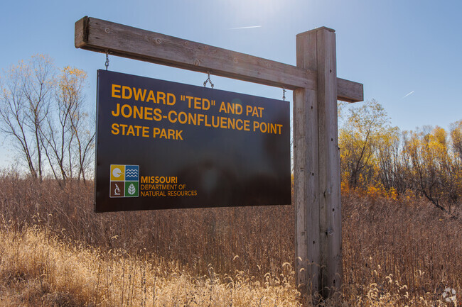 The Confluence State Park is a great space in West Alton to walk beautiful nature paths.
