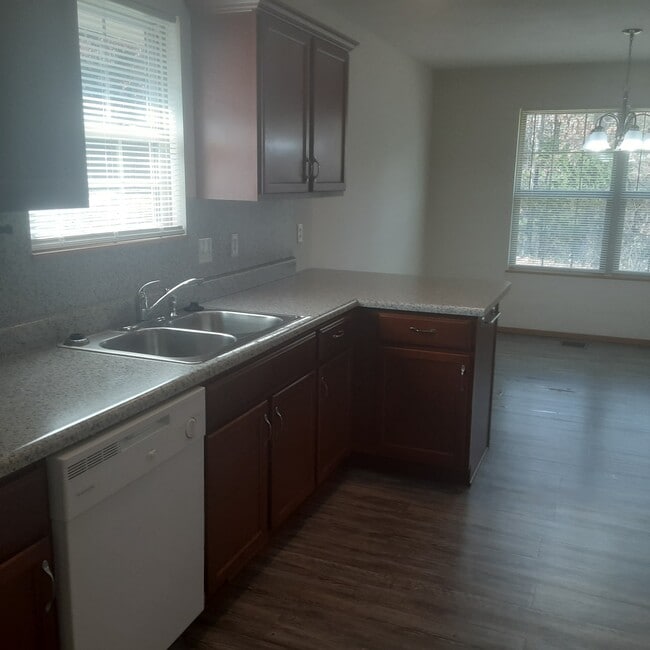 545 S Walker Ln, Fair Grove, MO 65648 - photo 3