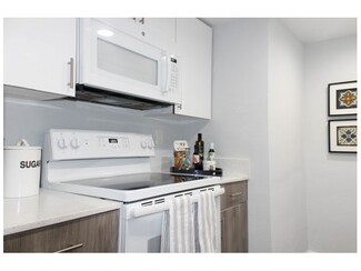 9000 SW 97th Ave, Miami, FL 33176