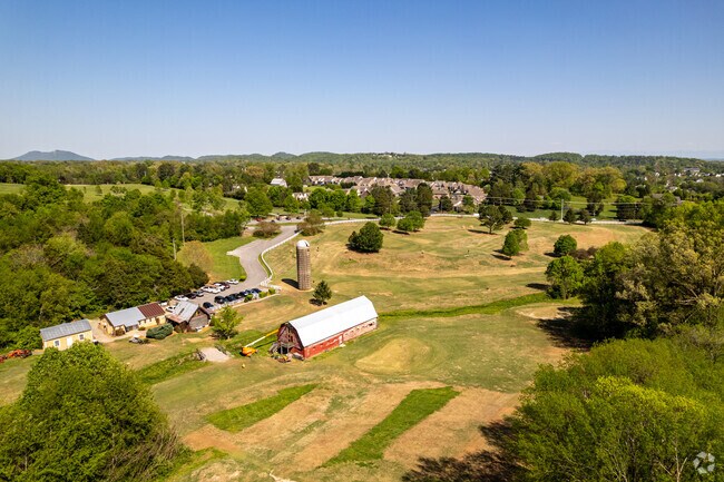 Kids play free at the 9 hole par 3 Beverly Park Junior Golf Course.