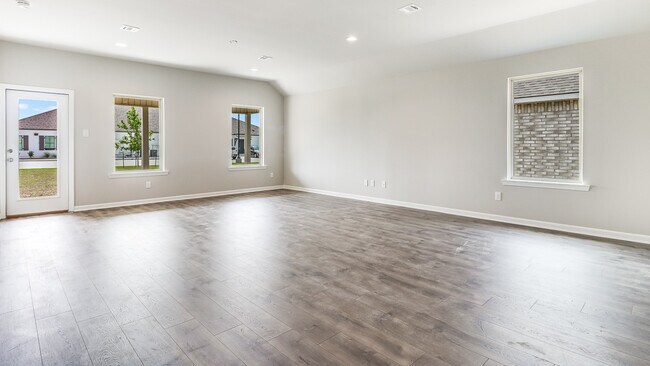 2004 Saddle Back Ridge unit 36198672, New Iberia, LA 70560 - photo 6