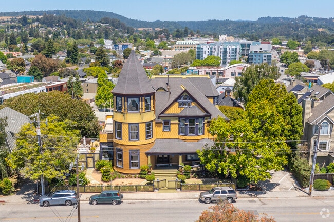 Victorian homes are popular in the Lower Ocean area.