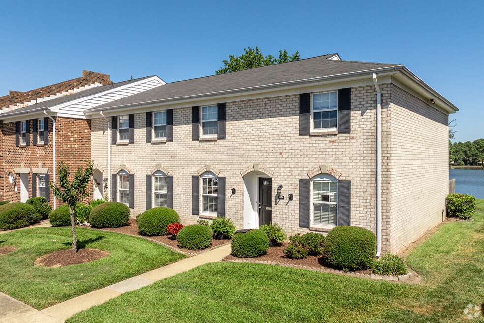 Old Donation, Virginia Beach, VA 23455 - photo 1