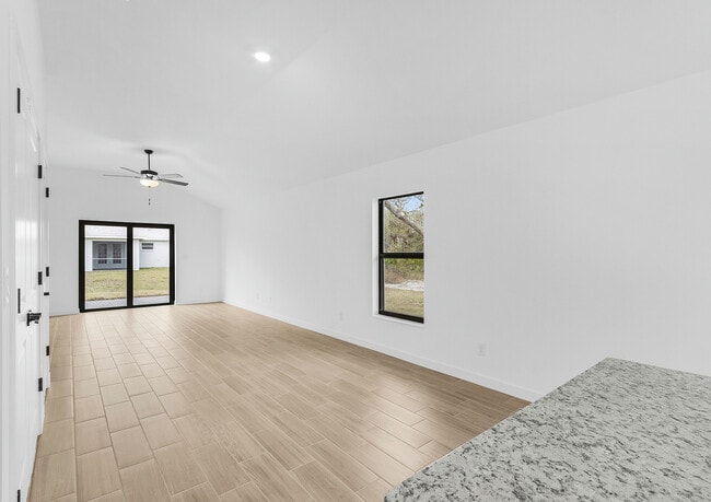 1241 Bush St W unit 36494504, Immokalee, FL 34142 - photo 4