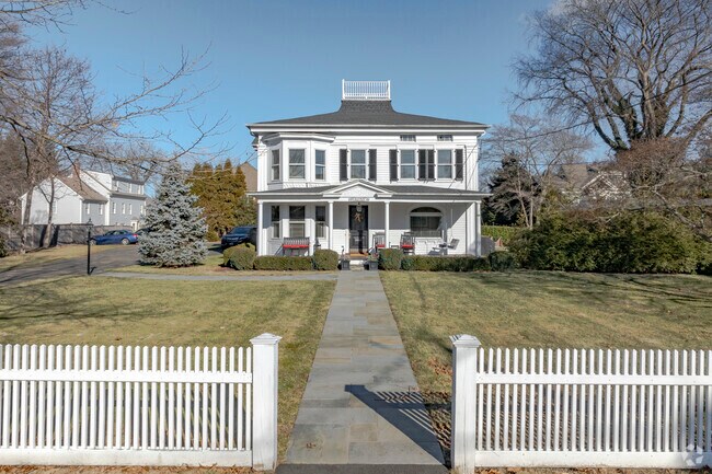 This amazing colonial on Old Post Road in Fairfield Center demands your attention.