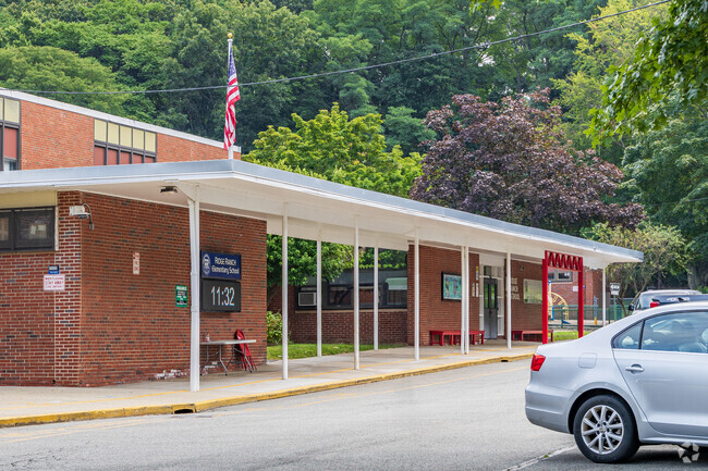 Ridge Ranch School has been a longstanding institution in this beloved neighborhood.