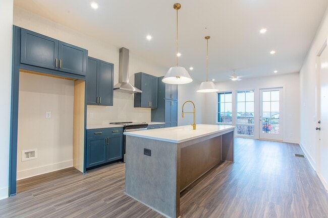 Longreen - Stack Residence unit 4, Atlanta, GA 30318 - photo 2