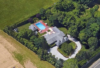 110 Montauk Hwy, Water Mill, NY 11976