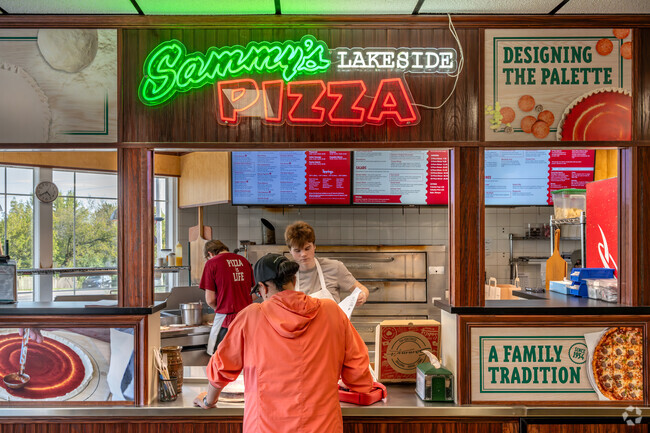 It's always pizza night at Sammy's Pizza in Lakeside-Lester Park.