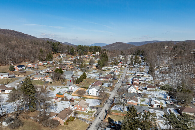 Suburbs are what you will find on the outskirts of Cumberland.