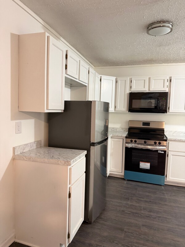 707 S Hydraulic Ave, Wichita, KS 67211 - photo 2