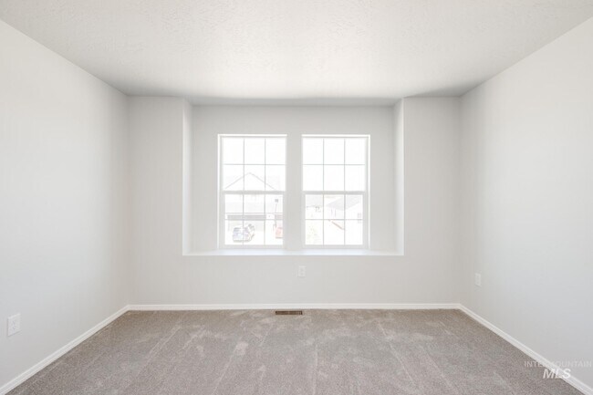 16739 Sentinel Ave, Caldwell, ID 83607 - photo 2