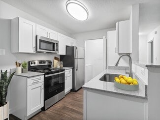 1025 Avent Hill, Raleigh, NC 27606