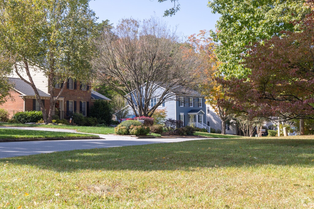 About Guilford College Schools, Demographics, Things to Do