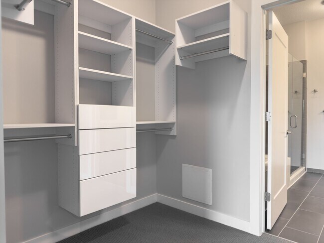 Red44 Apartments | Specials Available, Rochester, MN 55902 - photo 5