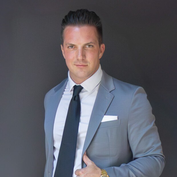 Agent Photo