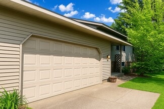 3885 140th Ave, Holland, MI 49424