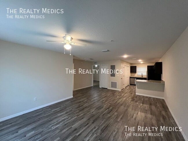 106 Walnut Dr, Ocala, FL 34480 - photo 4