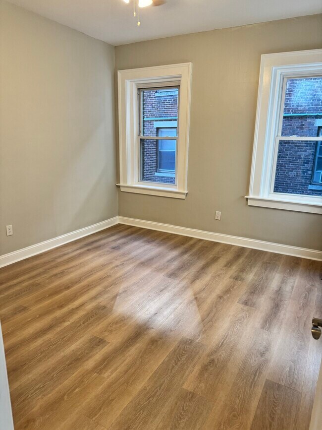 1193 Commonwealth Ave unit 5, Boston, MA 02134 - photo 3