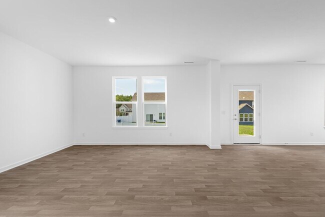 2042 Black Oak Dr, Shelbyville, IN 46176 - photo 7