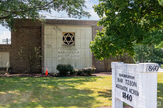 Kemp Mill Montessori School