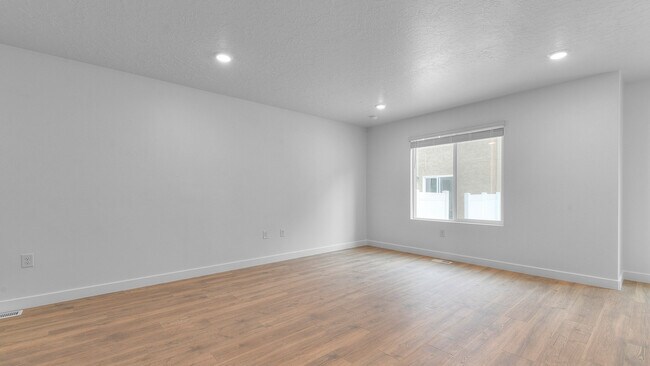 1478 E 720 N unit 1095, Salem, UT 84653 - photo 5
