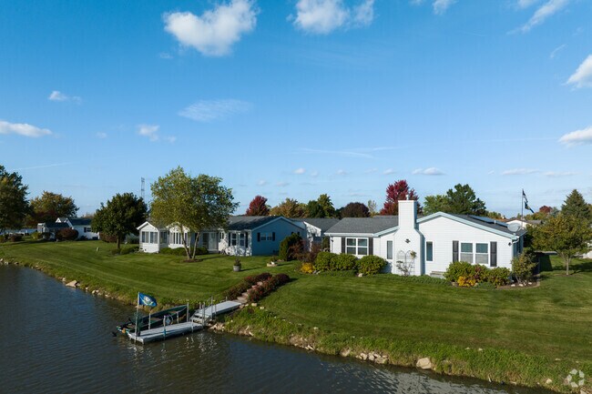Waterside property is very easy to come by in Round Lake Park.