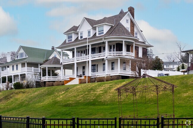 Atlantic Highlands has numerous Victorian homes overlooking the water.