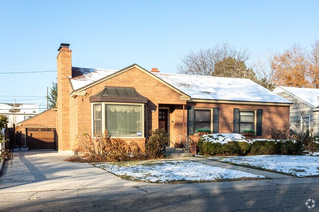 Ranch-style homes are common here.