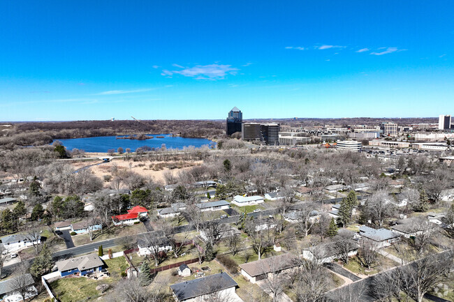 West Bloomington residents enjoy many nature retreats in an urban landscape.