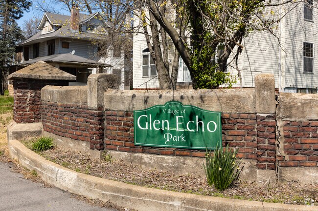 Glen Echo Park welcome sign located at the entrance to the community.