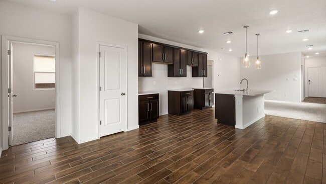 1510 Brillo Del Cielo St NW, Los Lunas, NM 87031 - photo 7