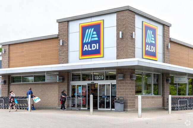 Residents of Joyland get groceries and affordable options at Walmart and ALDI.