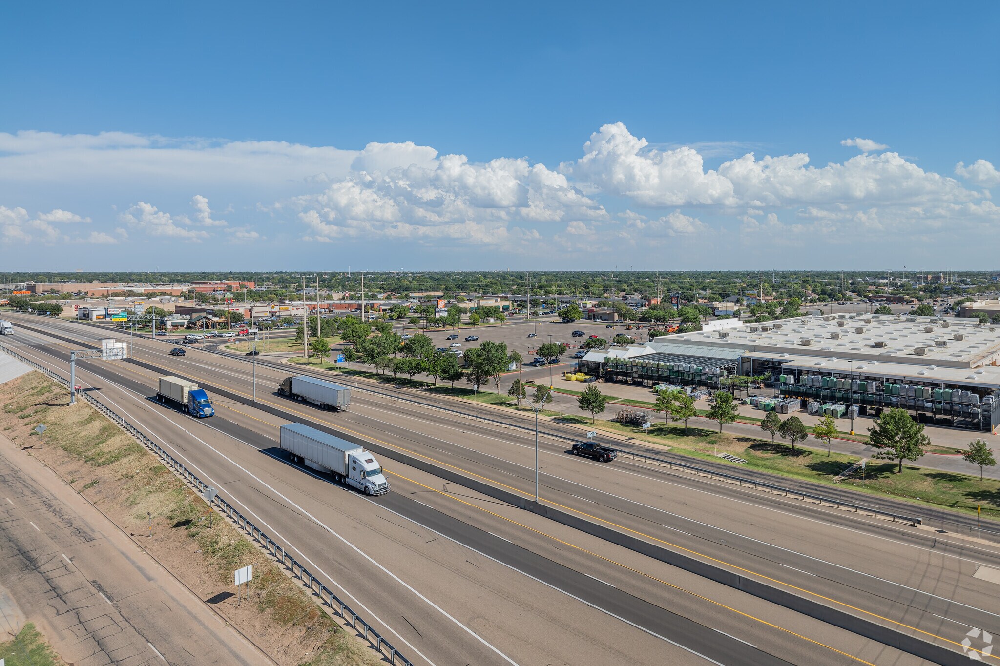 I-40 provides easy commute access for Quail Creek residents.