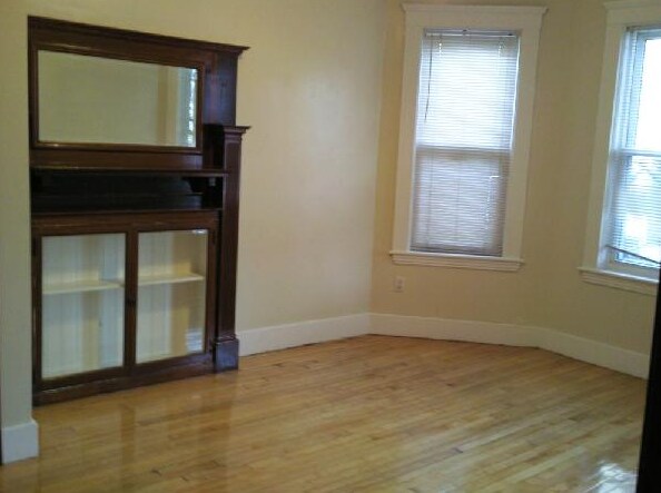 59 Linden St unit 3, Allston, MA 02134 - photo 4