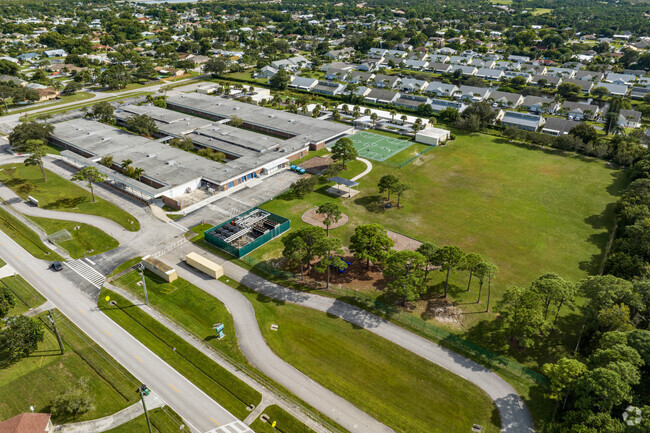Mariposa Elementary School aerial context with field.