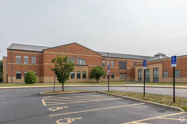 Linden Elementary School is a public school in Hamilton.
