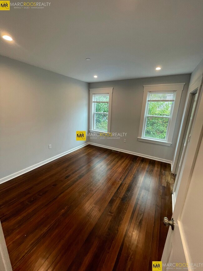31-33 Raymond Ave unit 33-2, Somerville, MA 02144 - photo 7